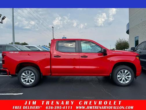2025 Chevrolet Silverado 1500 Custom