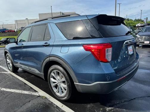 Blue Metallic 2020 Ford Explorer XLT