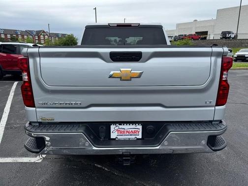 Silver Ice Metallic 2021 Chevrolet Silverado 1500 LT