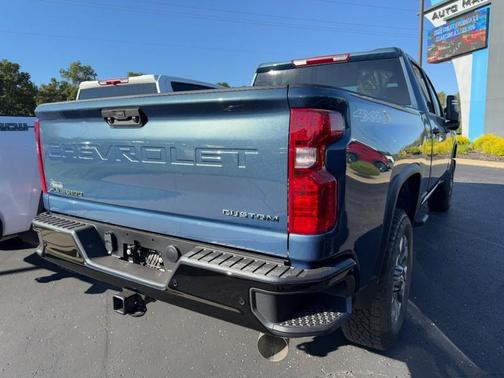 2026 Chevrolet Silverado 2500 Custom