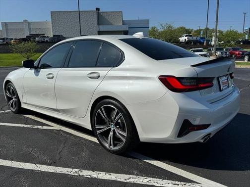 2022 BMW 330 330i