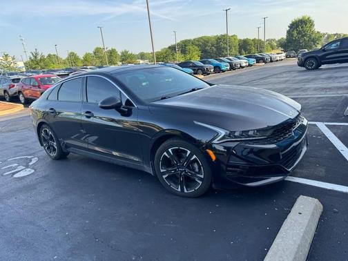 Ebony Black 2022 Kia K5 GT-Line