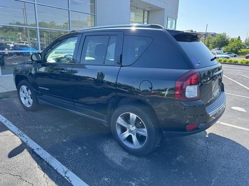 Black Clearcoat 2016 Jeep Compass High Altitude