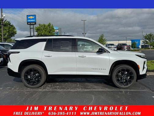 Polar White Tricoat 2026 Chevrolet Traverse RS