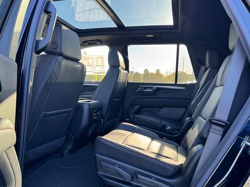 2026 Chevrolet Tahoe 4WD RST