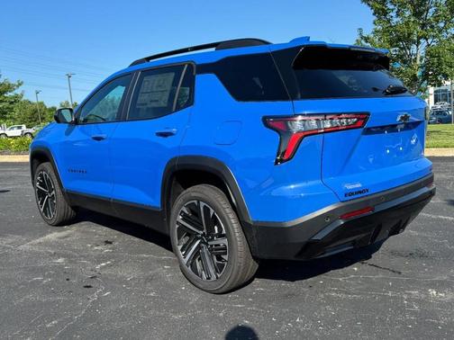 Reef Blue Metallic 2026 Chevrolet Equinox FWD RS