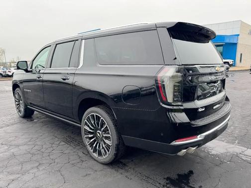 Black 2026 Chevrolet Suburban High Country, 4WD