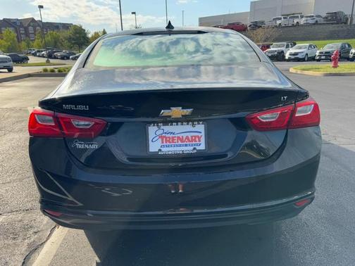 2017 Chevrolet Malibu 1LT