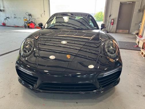 Jet Black Metallic 2017 Porsche 911 Turbo