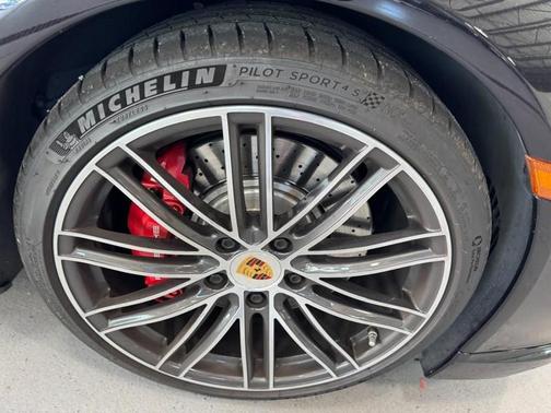 Jet Black Metallic 2017 Porsche 911 Turbo