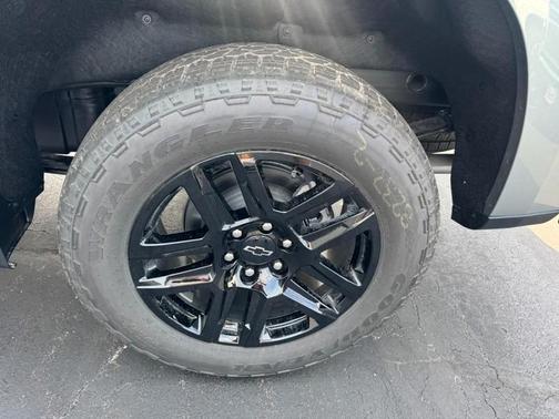 Sterling Gray Metallic 2026 Chevrolet Silverado 1500 RST