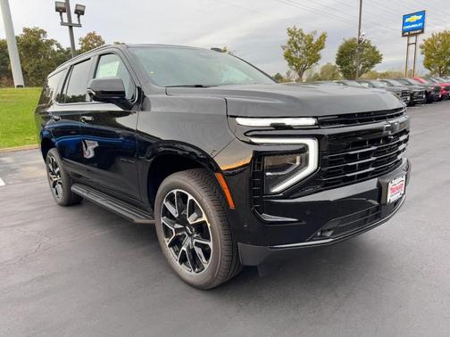 2026 Chevrolet Tahoe 4WD RST