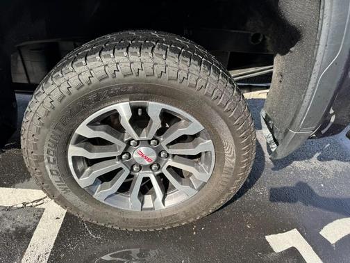 Titanium Rush Metallic 2022 GMC Sierra 1500 AT4