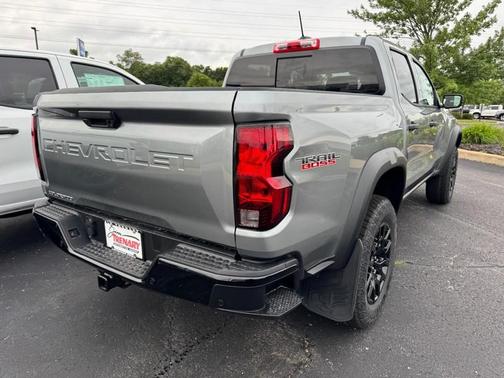 Sterling Gray Metallic 2026 Chevrolet Colorado Trail Boss