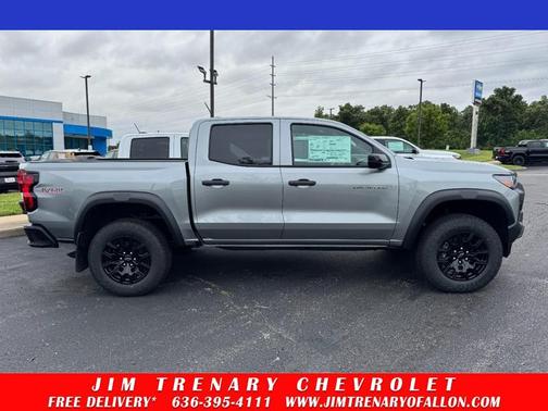 Sterling Gray Metallic 2026 Chevrolet Colorado Trail Boss