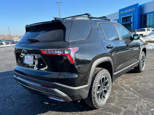 Mosaic Black Metallic 2026 Chevrolet Equinox FWD ACTIV