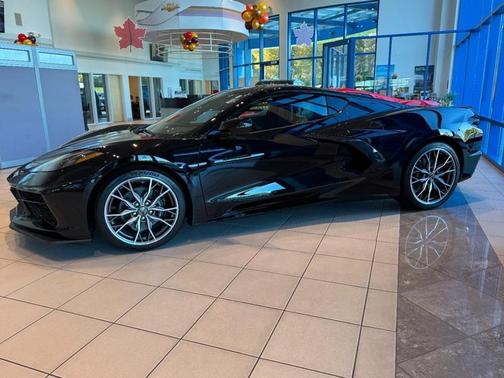 2026 Chevrolet Corvette Stingray w/1LT