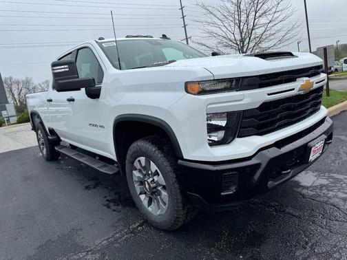 2026 Chevrolet Silverado 2500 Custom