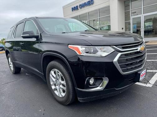 2021 Chevrolet Traverse LT Cloth