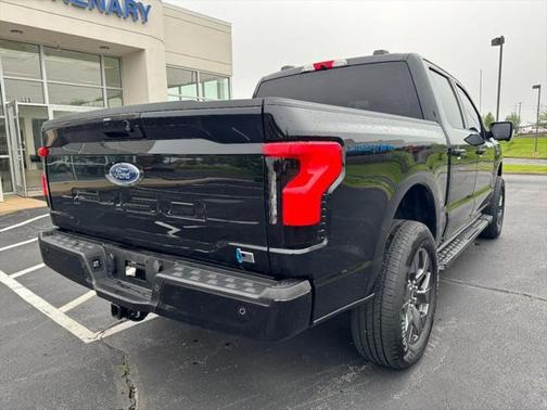 2023 Ford F-150 Lightning XLT