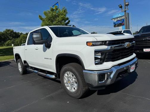 Summit White 2026 Chevrolet Silverado 2500 LT