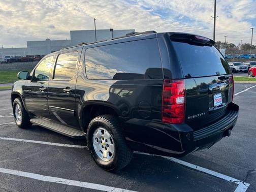2011 Chevrolet Suburban 1500 LS