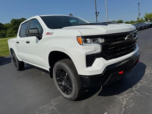 Summit White 2026 Chevrolet Silverado 1500 LT Trail Boss