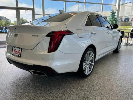 2024 Cadillac CT4 Premium Luxury