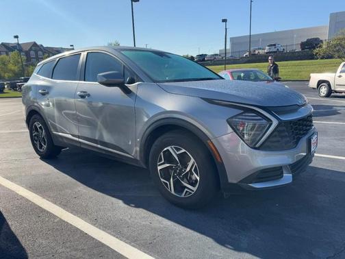 2024 Kia Sportage LX