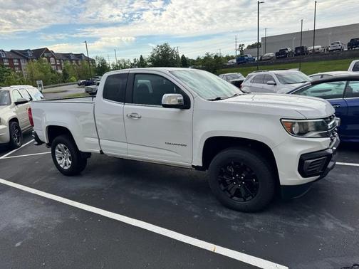 Summit White 2022 Chevrolet Colorado LT