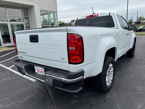 Summit White 2022 Chevrolet Colorado LT