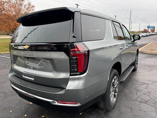 2026 Chevrolet Tahoe LS