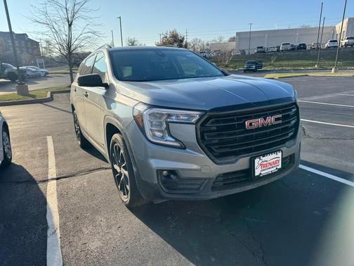 2023 GMC Terrain SLT