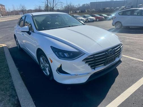 2021 Hyundai SONATA SE