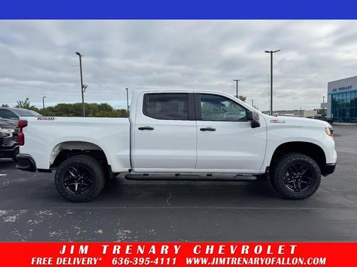Summit White 2026 Chevrolet Silverado 1500 Custom Trail Boss
