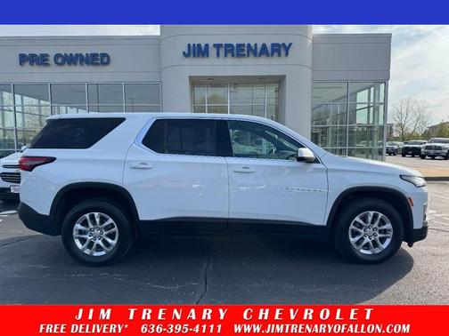 Summit White 2023 Chevrolet Traverse LS