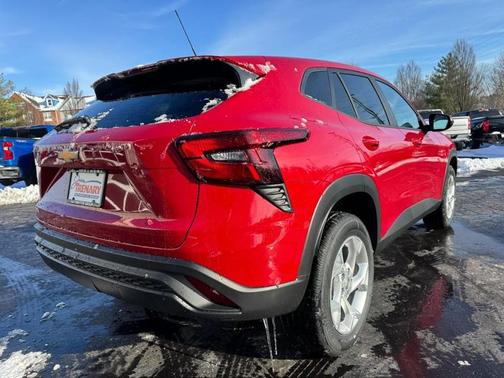 2026 Chevrolet Trax LS