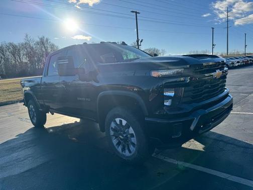 2026 Chevrolet Silverado 2500 Custom