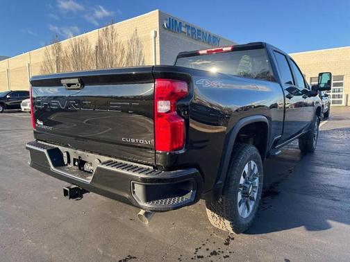 2026 Chevrolet Silverado 2500 Custom