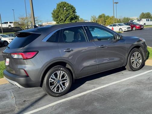 2021 Ford Escape SEL