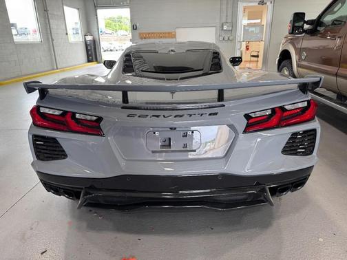 Sea Wolf Gray Tricoat 2025 Chevrolet Corvette Stingray w/2LT