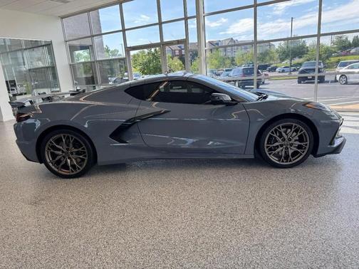 Sea Wolf Gray Tricoat 2025 Chevrolet Corvette Stingray w/2LT