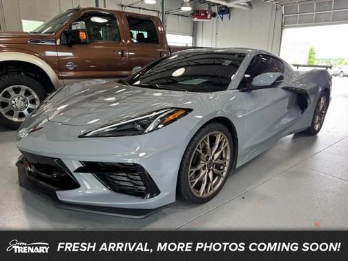 Sea Wolf Gray Tricoat 2025 Chevrolet Corvette Stingray w/2LT