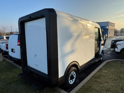 2025 Chevrolet BrightDrop 400 eFWD 400