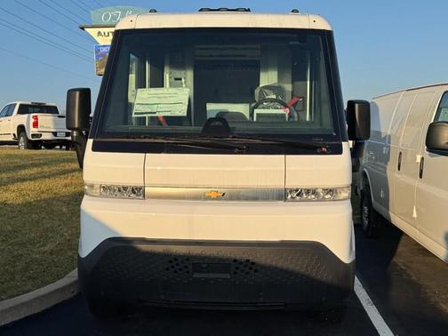 2025 Chevrolet BrightDrop 400 eFWD 400
