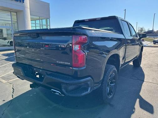 2024 Chevrolet Silverado 1500 Custom Trail Boss