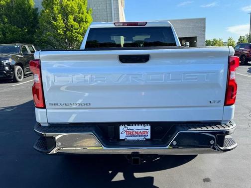 Polar White Tricoat 2026 Chevrolet Silverado 1500 LTZ