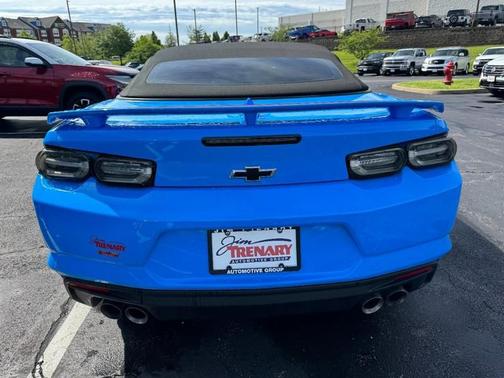 Rapid Blue 2022 Chevrolet Camaro RWD Convertible LT1