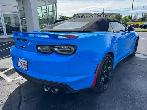 Rapid Blue 2022 Chevrolet Camaro RWD Convertible LT1