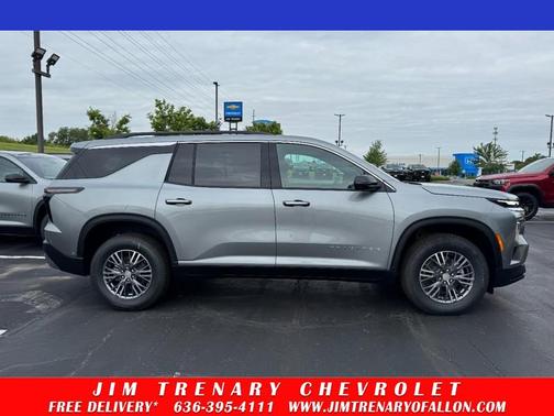 Sterling Gray Metallic 2026 Chevrolet Traverse LT